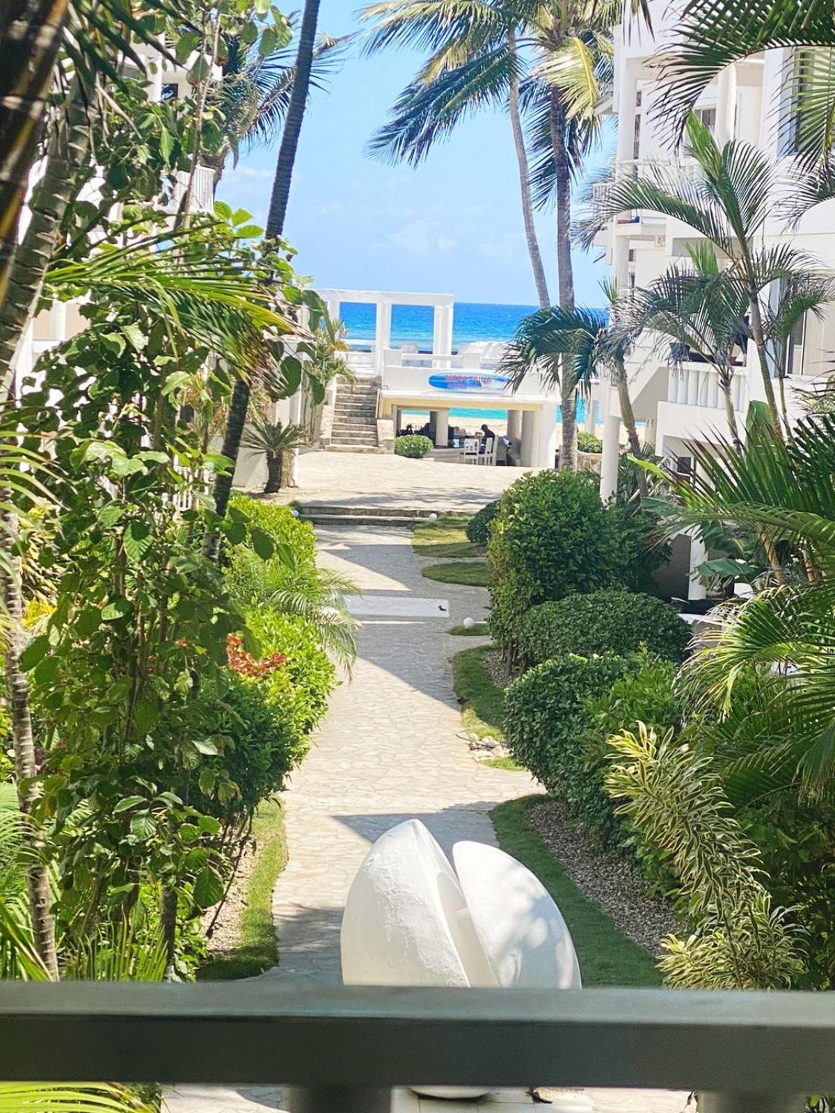 Cabarete Kite Beach Rooms & Condos Exteriör bild